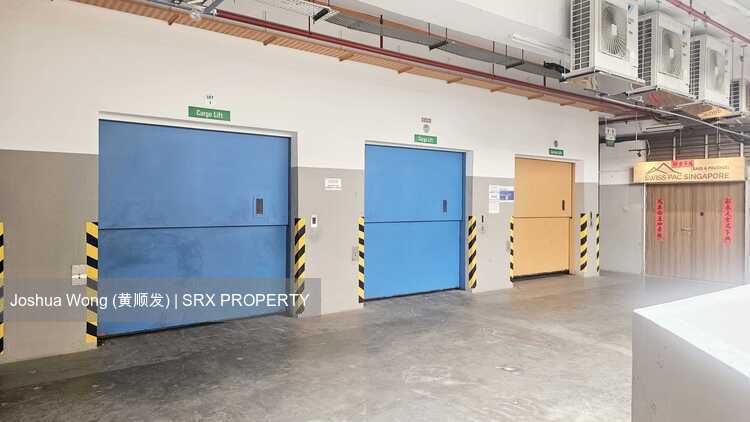 Noble Warehouse (D13), Factory #638223491